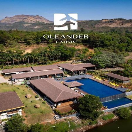 Hotel Oleander Farms, Karjat Exteriér fotografie