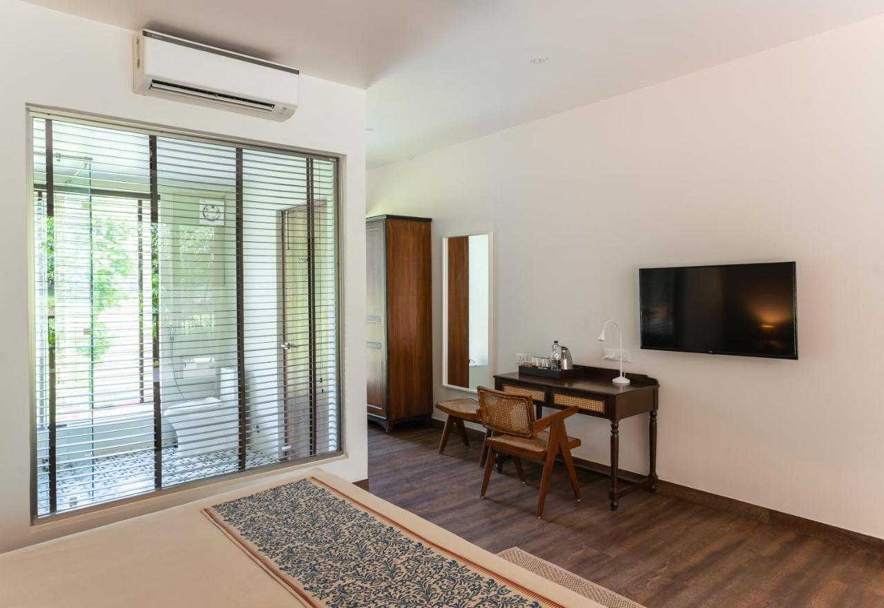 Hotel Oleander Farms, Karjat Exteriér fotografie