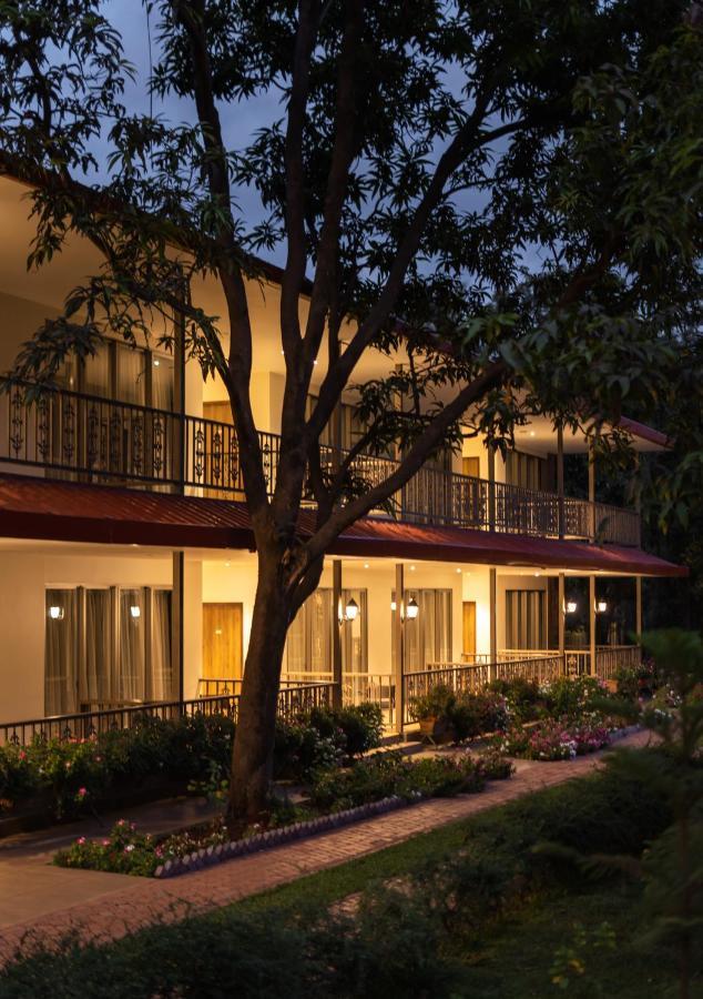 Hotel Oleander Farms, Karjat Exteriér fotografie