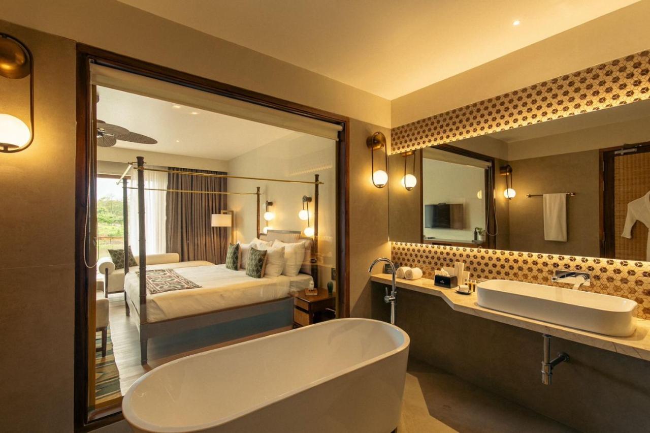Hotel Oleander Farms, Karjat Exteriér fotografie